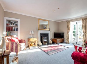Cardoon Cottage Village Comrie | Comrie