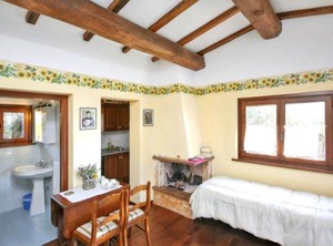Shared Furnished Garden At Ramazzano Pulci | Ramazzano
