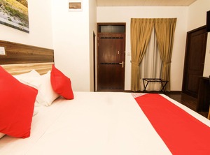 Clove Transit Hotels | Kotugoda