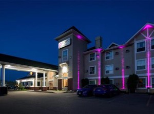 Econolodge Inn Suites | Hinton