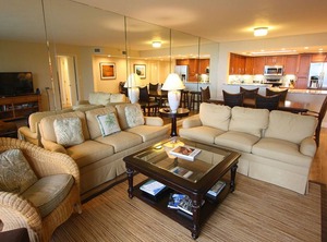 Villas Of Avignon Longboat Key | Whitney Beach