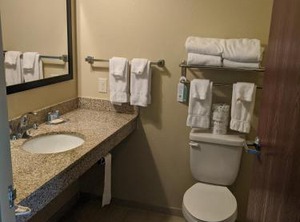 Cobblestone Inn Ia | Winterset
