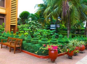 Coconut Grove Regency Hotel | North Ridge