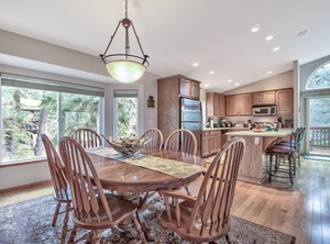 South Chalet Boutique Tahoe | Montgomery Estates