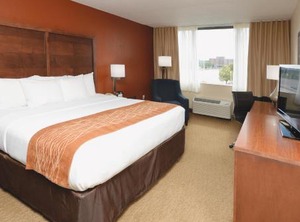 Comfort Inn Suites Event | Downtown Des Moines
