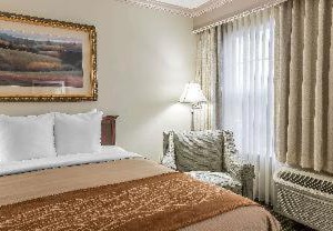 Comfort Inn Plainwell | Plainwell
