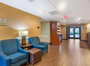 Comfort Suites Wilmington Downtown | Wilmington