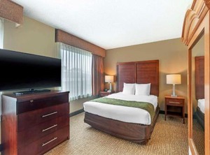 Comfort Suites Wilmington Downtown | Wilmington