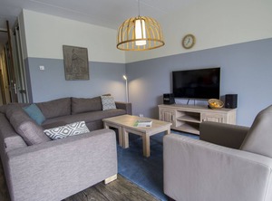 Km The Beach | Midsland