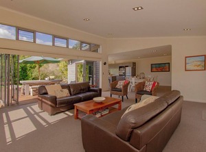 Cooks Beach Holiday | Cooks Beach