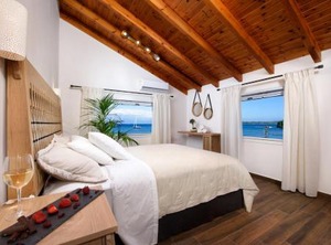 Louvros Sidari Corfu | Petriti