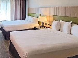 Country Inn | Canton