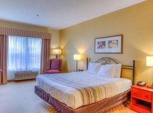 Naperville Inn | Village of Lakewood