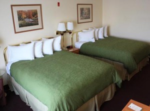 Country Inn | Forest Hills