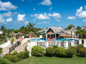 Coyaba Beach Resort | The Lime