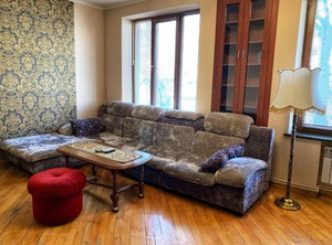 Cozy Abovyan Street | Kentron