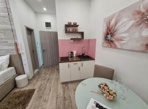 Centre | Split