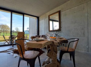 Refined Loft Countryside Maastricht | Warsage