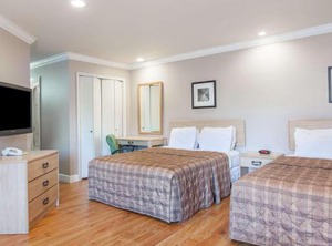 Days Inn | Paradise Valley