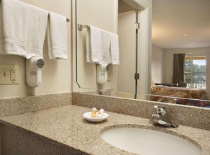 Days Inn | Alma