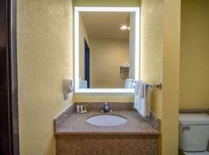 Days Inn | Evansdale