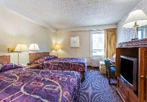 Days Inn | Lakeview
