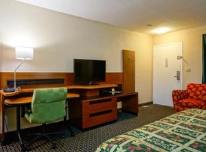 Days Inn | Del Cerro