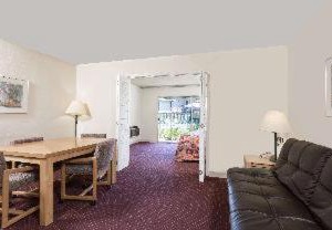 Days Inn | Novato