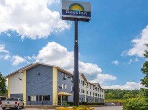 Days Inn | Somerset
