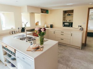 Deerclose West Farmhouse | Horsehouse