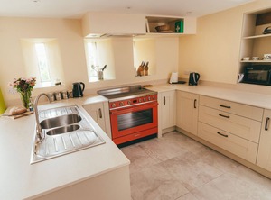 Deerclose West Farmhouse | Horsehouse