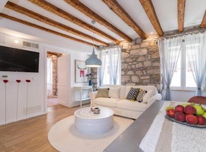 Mimi | Rovinj