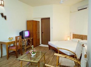 Deshadan Cliff Beach Resort | Varkala