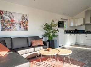 Chalet | Mol