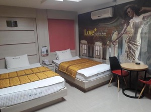 Diamond Motel | Sacheon