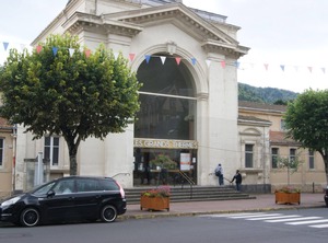 Discover The Auvergne At Century Castle | Savennes