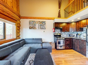 Lakefront Wilderness Resort Deck Internet | Lac Le Jeune