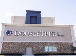 Doubletree | Tinton Falls