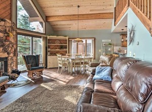 Dream Cottage Beach Dock Pontoon Rental | Gladwin