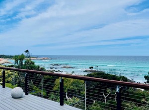 Driftwood Bay Of Fires | The Gardens