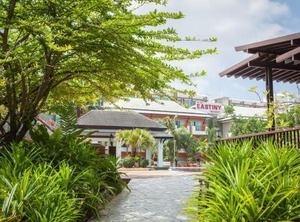 Eastiny Resort | Nong Prue