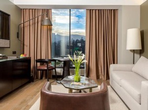 Eb Hotel | Tababela