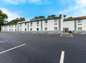 Lodge Cherry Point | Havelock