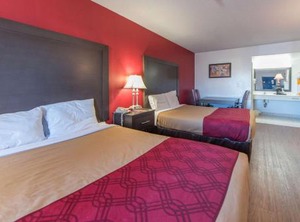 Econo Lodge Glen | Ruther Glen