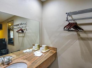 Econo Lodge San Bernardino | San Bernardino