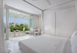 Eden The Residence At Sea | Batubelig