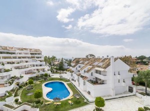Puerto B | Nueva Andalucia
