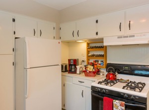 Enchanted Cottage Glen | West Elmira