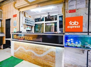 Oyo Hotel | Malad East