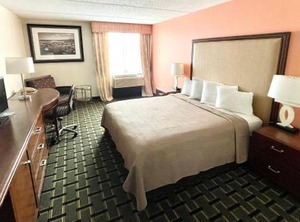 Westincledown Cleveland | Wickliffe